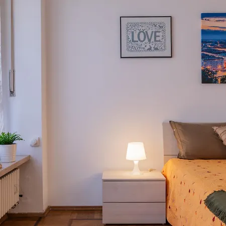 The Billiards Flat By Wonderful Italy *