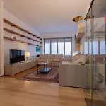 The Billiards Flat By Wonderful Italy *