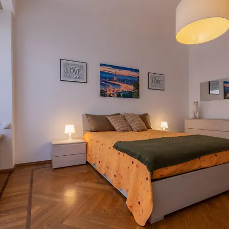 The Billiards Flat By Wonderful Italy Apartment *